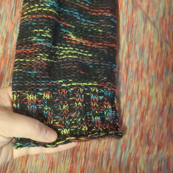 COPY - Sweater,hood and pocket - Picture 4 of 5